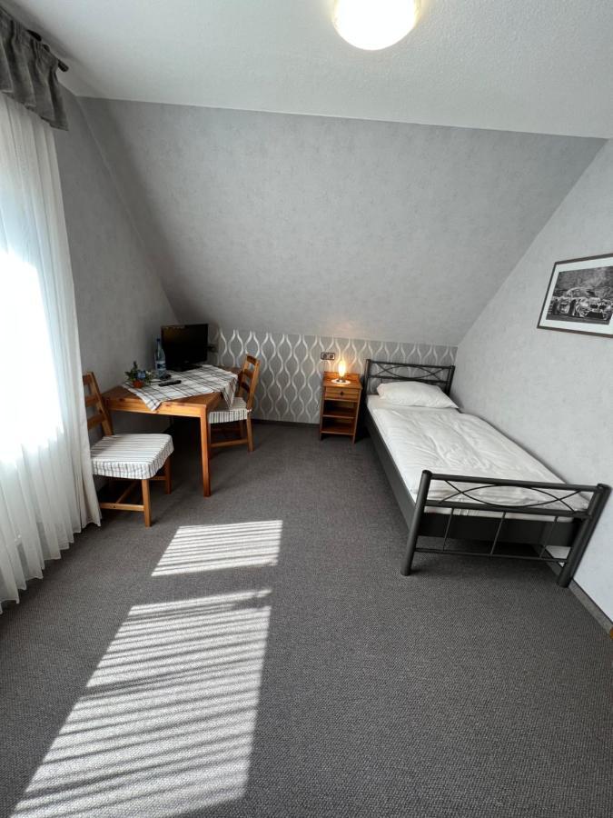 Aparts4Ring Nuerburg Екстериор снимка